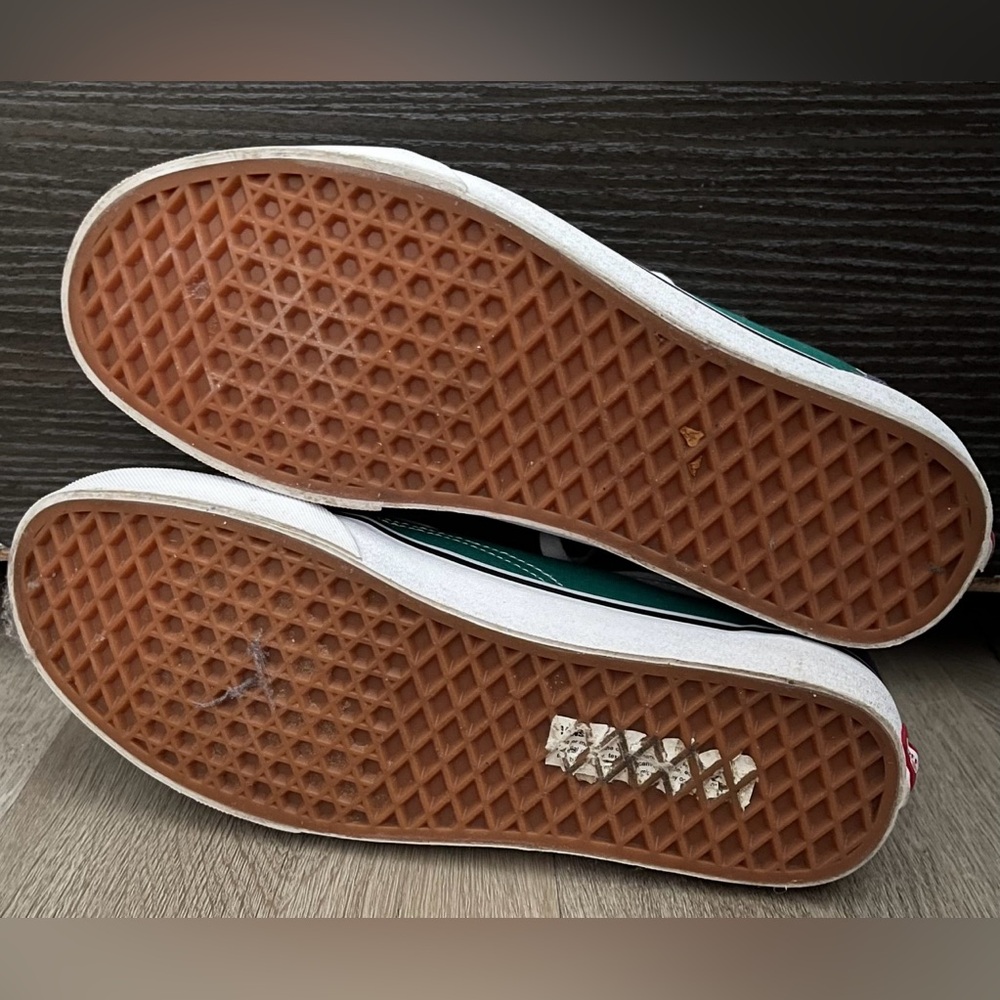 Vans Old Skool Retro Court Sneakers - Men’s 10 / Women’s 11.5 - Picture 6 of 7